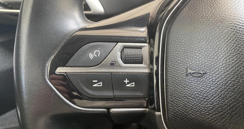 Peugeot 3008 cena 77900 przebieg: 128000, rok produkcji 2018 z Gdańsk małe 277